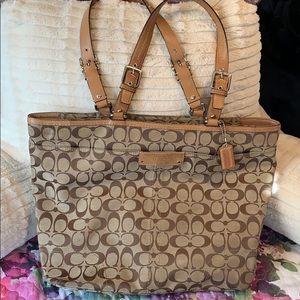 Hampton's Coach tan tote — read description!